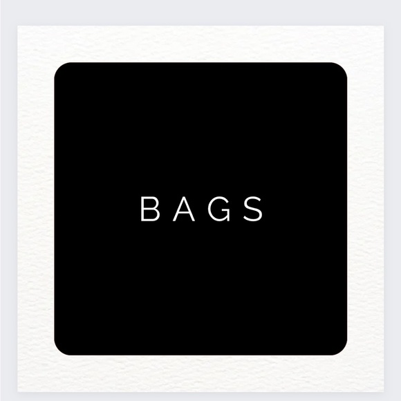 Cats outta the bag ๐ผ ๐โโฌ๐๐โโฌ๐น - Picture 1 of 1